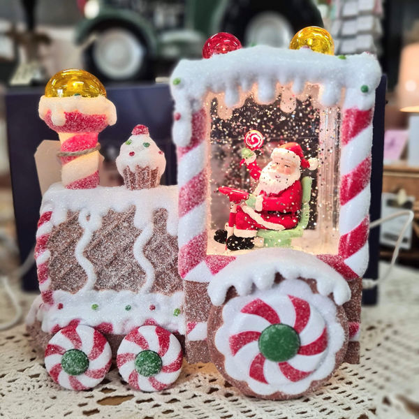 Christmas Candy/Gingerbread Train | Snow Globe