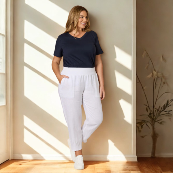 Sarah Linen Pleat Hem Pant - White | Gordon SmitH