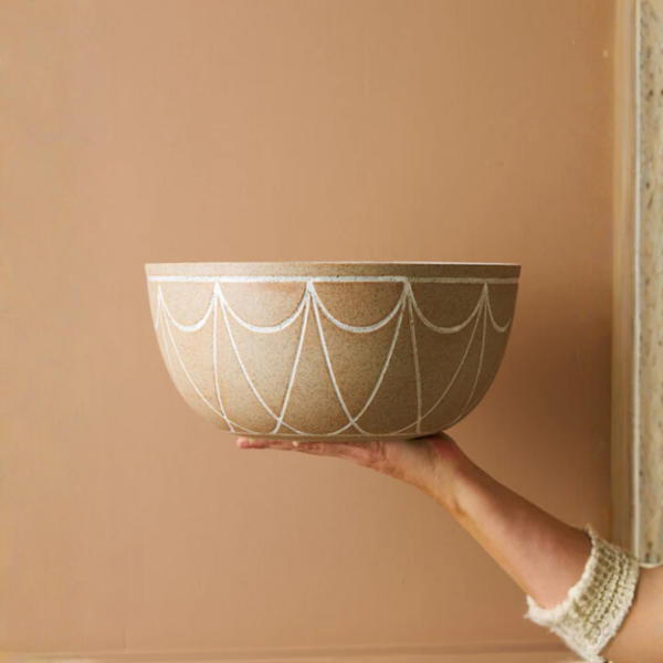 Large Bowl with Etching - Natural Entertainer | Robert Gordon